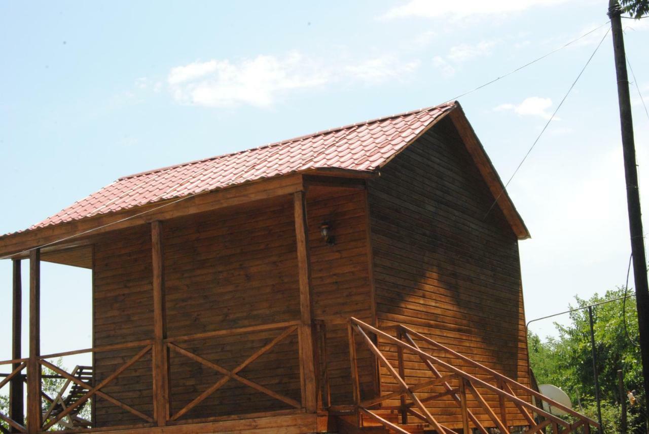 Tsanava'S Cottage In シグナギ エクステリア 写真